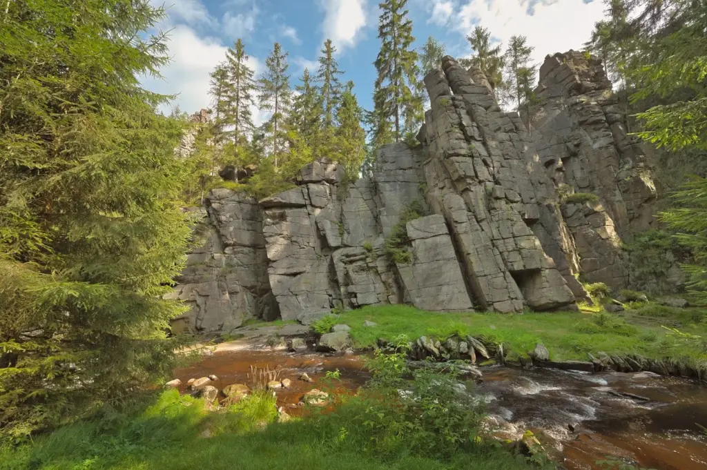 Teufelsmauer an der Schwarzen Pockau