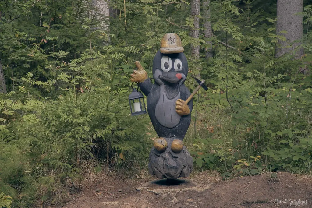 Der Maulwurf auf dem Waldgeisterweg
