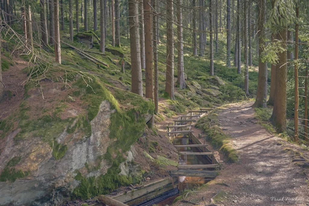 Der Röhrgraben im Erzgebirge bei Ehrenfriedersdorf